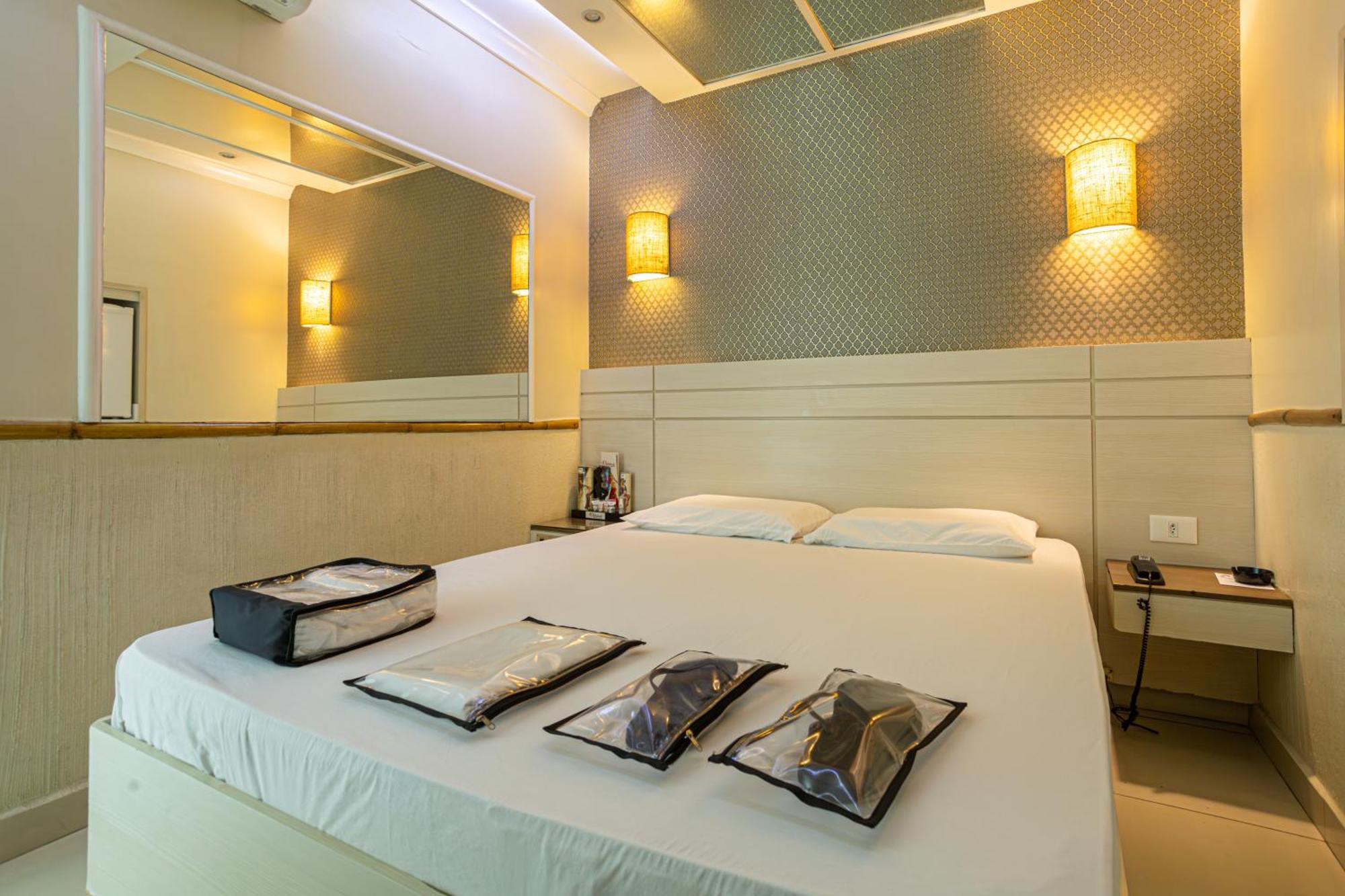 Love hotel Coqueiros 6